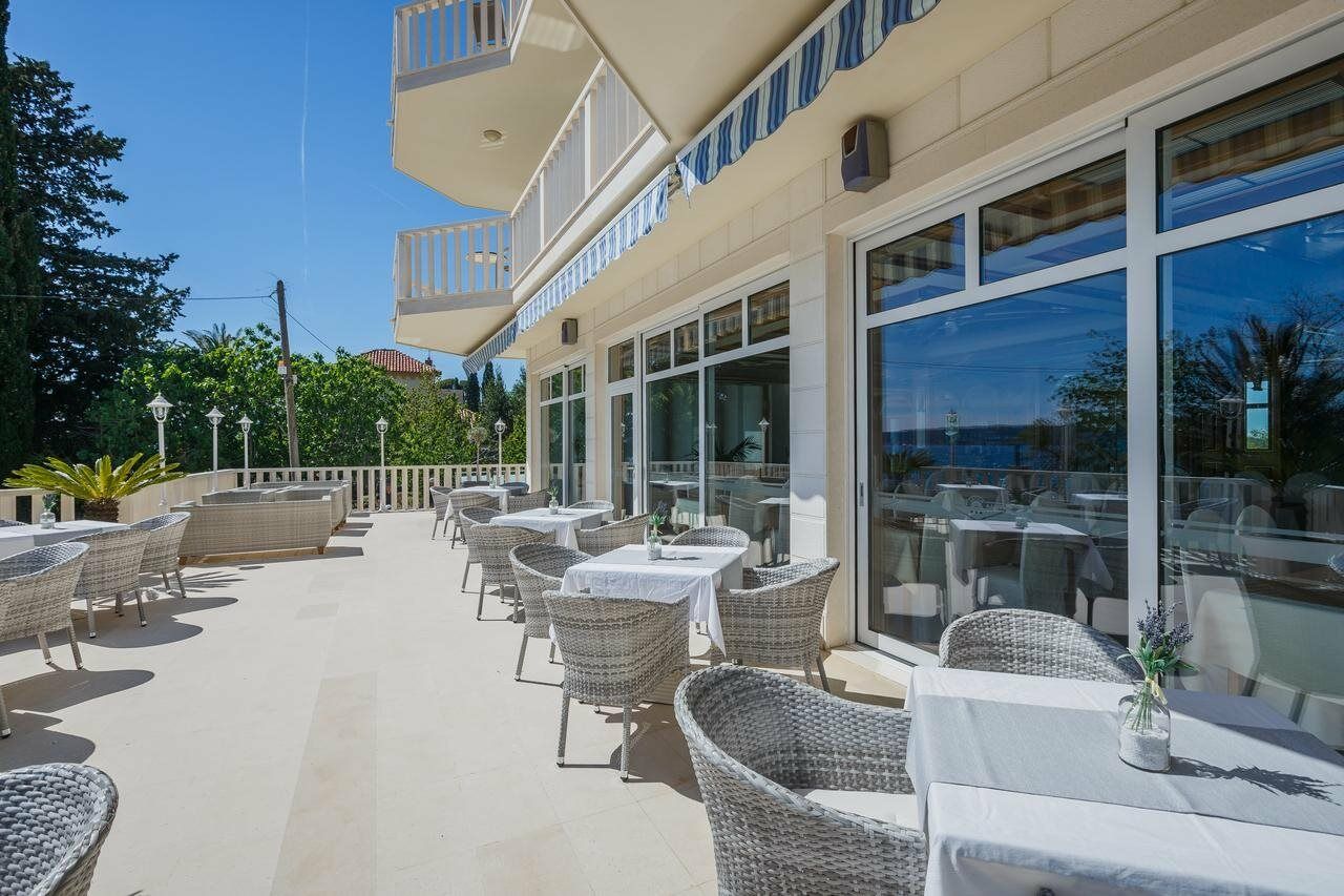 Hotel Villa Zarko Kaštel Stari Exterior foto